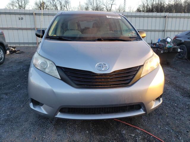 Photo 5 from auction – 2011 TOYOTA SIENNA with VIN 5TDZK3DC5BS091757