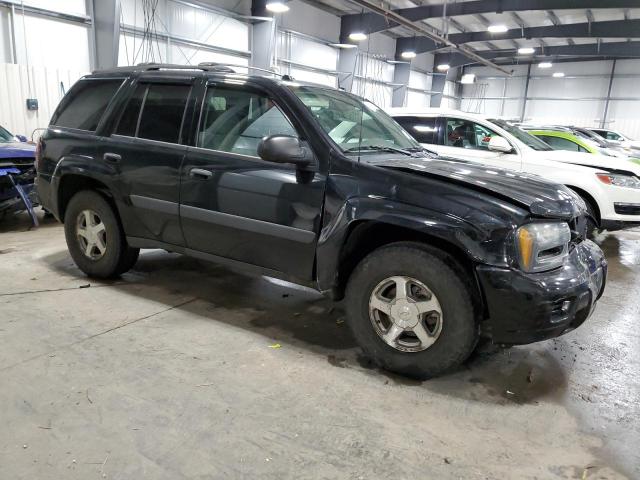 Photo 4 from auction – 2005 CHEVROLET TRAILBLAZE with VIN 1GNDT13S252322573