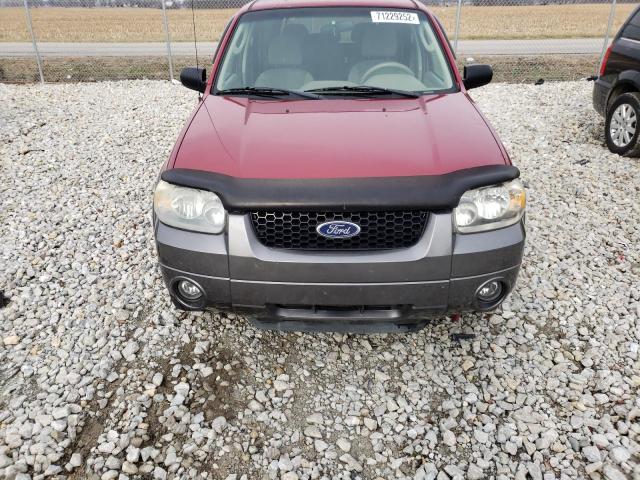 Photo 12 from auction – 2005 FORD ESCAPE XLT with VIN 1FMYU03115KA63174