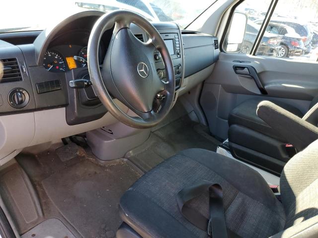 Photo 8 from auction – 2014 MERCEDES-BENZ SPRINTER 2 with VIN WD3PE7DC0E5832911