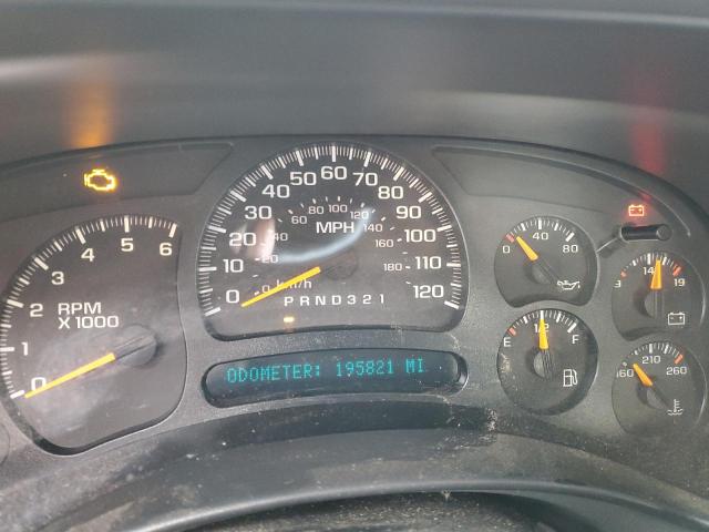 Photo 9 from auction – 2004 CHEVROLET SILVERADO with VIN 2GCEK19T141178447