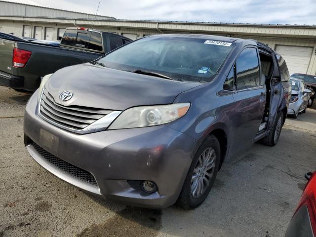 TOYOTA SIENNA XLE 2011 with VIN 5TDYK3DC7BS140758 - Photo from auction