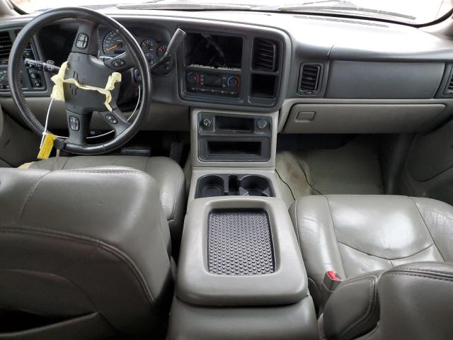Photo 8 from auction – 2004 CHEVROLET SUBURBAN K with VIN 3GNFK16Z74G102498