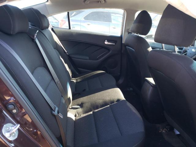 Photo 10 from auction – 2017 KIA FORTE LX with VIN 3KPFK4A74HE134276