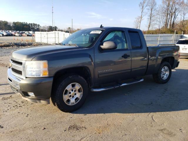 CHEVROLET SILVERADO 2011 with VIN 1GCRKSE32BZ453129 - Photo from auction
