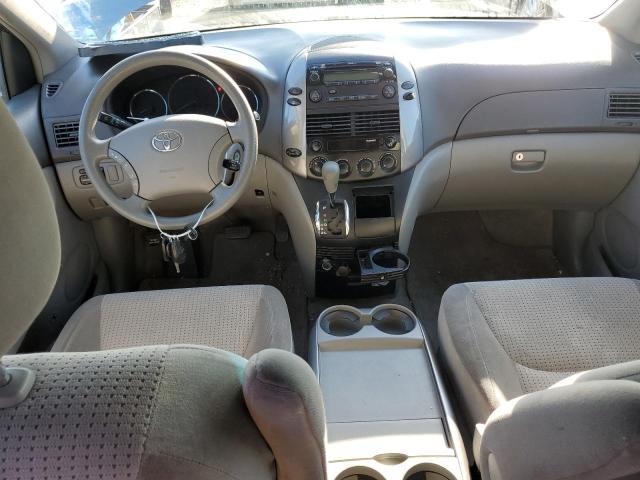 Photo 8 from auction – 2010 TOYOTA SIENNA CE with VIN 5TDKK4CC7AS305641
