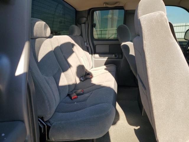 Photo 10 from auction – 2004 CHEVROLET SILVERADO with VIN 2GCEC19T741122462