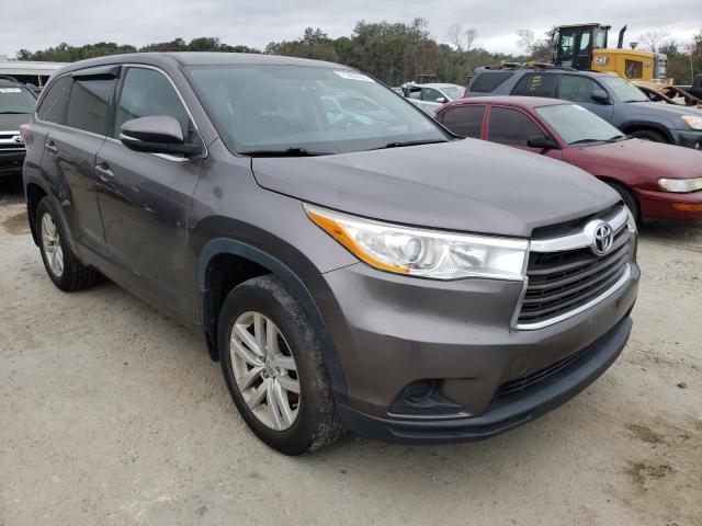 Photo 4 from auction – 2014 TOYOTA HIGHLANDER with VIN 5TDBKRFH0ES045321