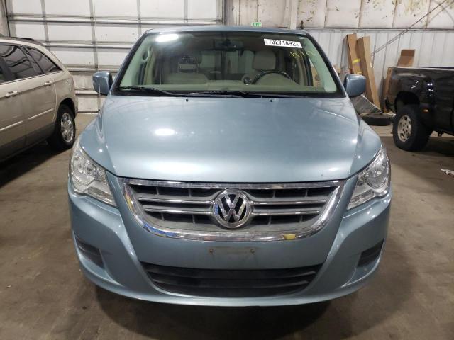 Photo 5 from auction – 2010 VOLKSWAGEN ROUTAN with VIN 2V4RW3D13AR360578