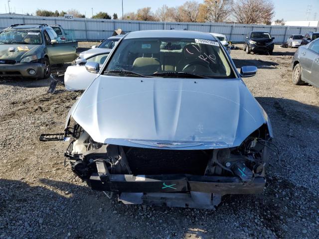 Photo 5 from auction – 2013 CHRYSLER 200 LIMITE with VIN 1C3CCBCG4DN559282
