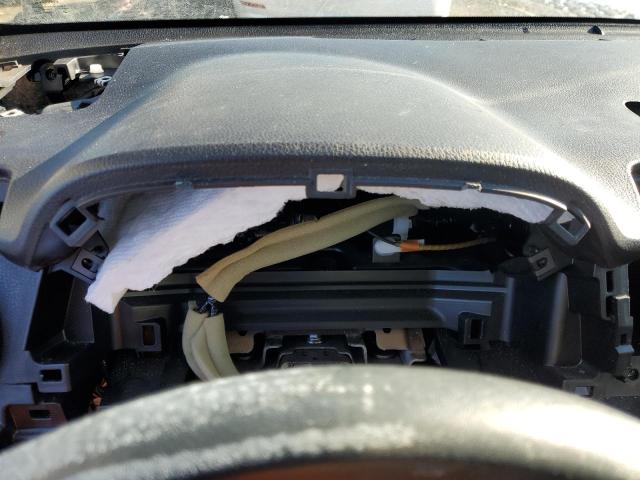 Photo 9 from auction – 2017 TOYOTA RAV4 LIMIT with VIN 2T3DFREV0HW682796