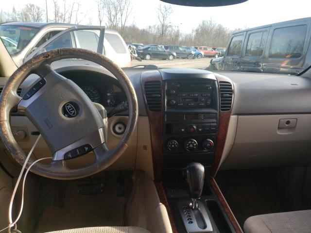 Photo 8 from auction – 2004 KIA SORENTO EX with VIN KNDJD733245191842