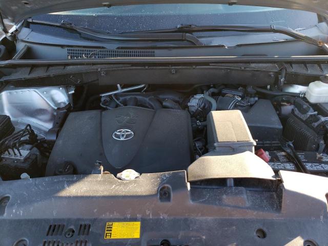 Photo 12 from auction – 2019 TOYOTA HIGHLANDER with VIN 5TDBZRFH2KS922852