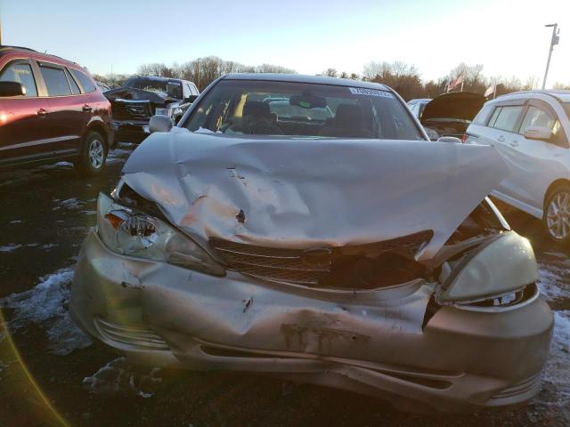 Photo 5 from auction – 2002 TOYOTA CAMRY LE with VIN 4T1BE30KX2U609133