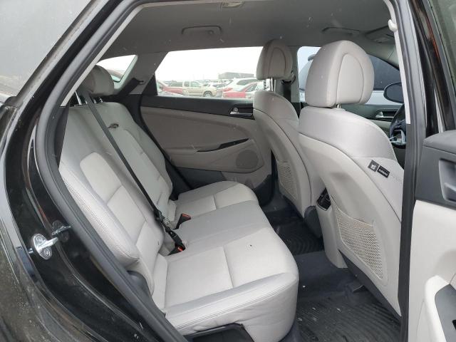 Photo 11 from auction – 2017 HYUNDAI TUCSON LIM with VIN KM8J3CA29HU464983