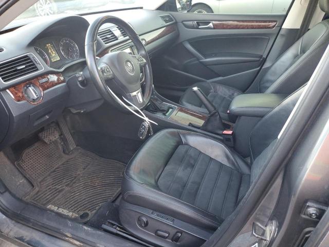 Photo 7 from auction – 2012 VOLKSWAGEN PASSAT SEL with VIN 1VWCN7A35CC106363