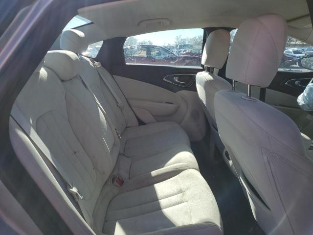 Photo 10 from auction – 2015 CHRYSLER 200 LIMITE with VIN 1C3CCCAB4FN742942