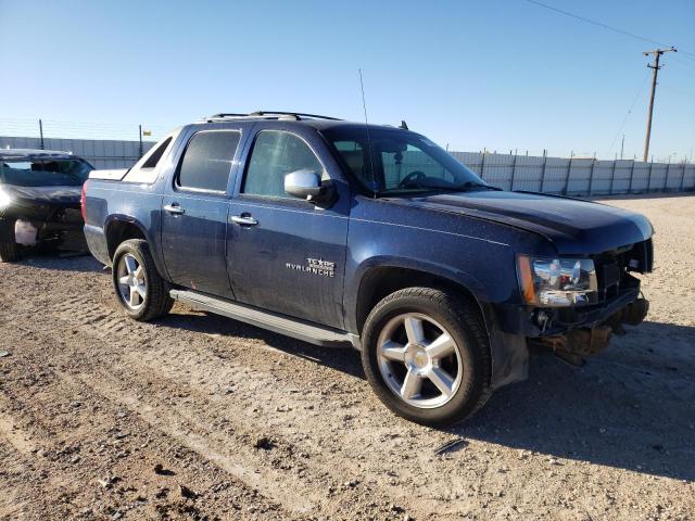 Photo 4 from auction – 2011 CHEVROLET AVALANCHE with VIN 3GNMCFE05BG304418