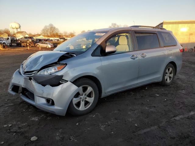 Photo 1 from auction – 2016 TOYOTA SIENNA LE with VIN 5TDKK3DC5GS751059