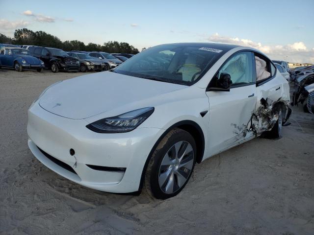 TESLA MODEL Y 2022 مع رقم تعريف المركبة 7SAYGDEEXNF450972 - صورة من المزاد
