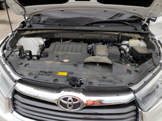 Photo 12 from auction – 2016 TOYOTA HIGHLANDER with VIN 5TDKKRFH6GS163702