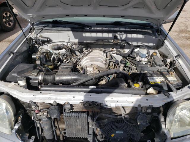 Photo 12 from auction – 2003 TOYOTA SEQUOIA SR with VIN 5TDZT34A93S174217