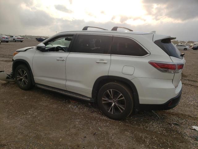 Photo 2 from auction – 2016 TOYOTA HIGHLANDER with VIN 5TDKKRFH1GS155572