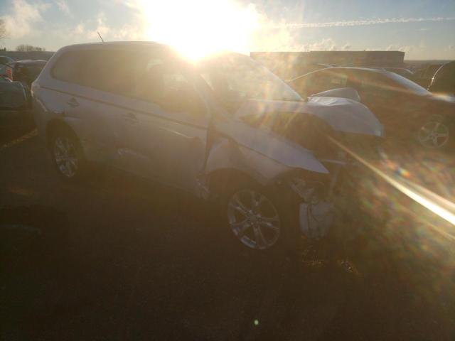 Photo 4 from auction – 2014 MITSUBISHI OUTLANDER with VIN JA4AZ3A35EZ014459