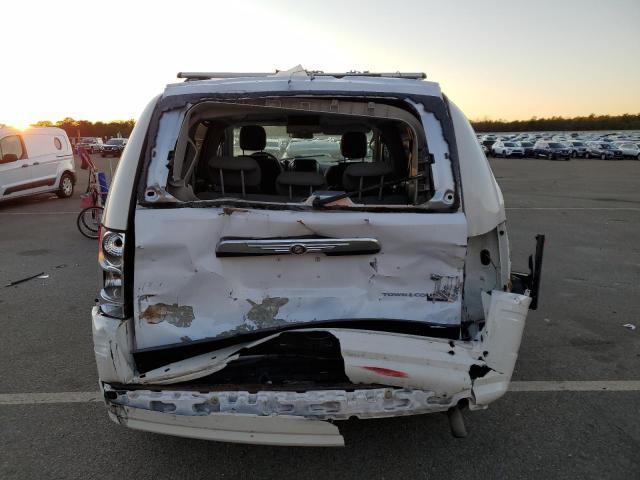 Photo 6 from auction – 2010 CHRYSLER TOWN & COU with VIN 2A4RR5D16AR155702