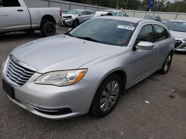 CHRYSLER 200 LX 2012 с VIN 1C3CCBAB9CN100335 - Снимка от търг