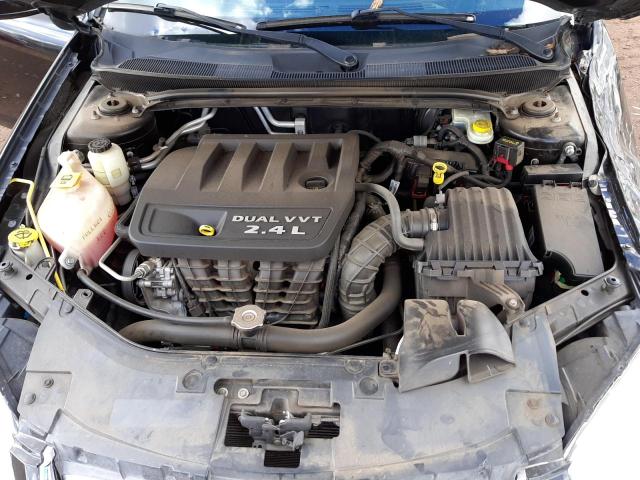 Photo 11 from auction – 2012 CHRYSLER 200 LX with VIN 1C3CCBABXCN318333
