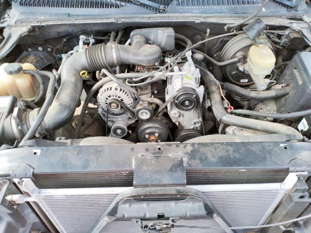 Photo 11 from auction – 2005 CHEVROLET SILVERADO with VIN 1GCEC19XX5Z217030