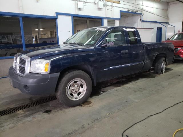 DODGE DAKOTA ST 2005 with VIN 1D7HE22K15S353637 - Photo from auction
