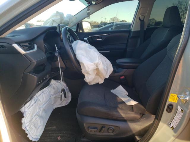 Photo 7 from auction – 2021 TOYOTA RAV4 XLE with VIN 2T3W1RFVXMW140010