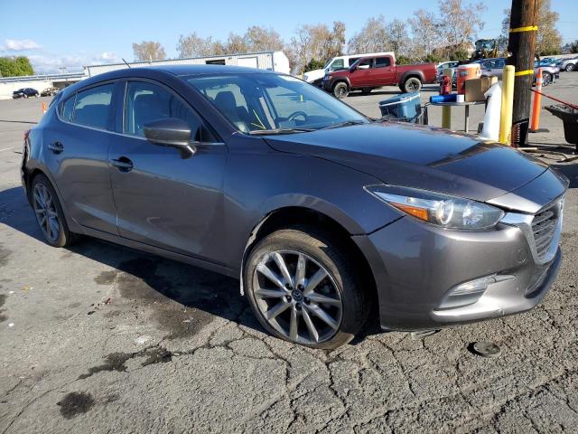 Photo 4 from auction – 2018 MAZDA 3 TOURING with VIN 3MZBN1L34JM212983