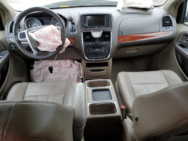 Photo 8 from auction – 2014 CHRYSLER TOWN & COU with VIN 2C4RC1BG4ER325925