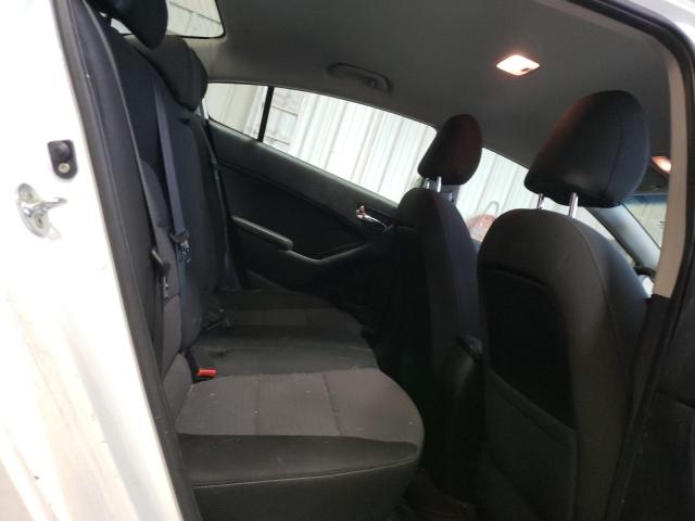 Photo 10 from auction – 2015 KIA FORTE LX with VIN KNAFX4A63F5259591