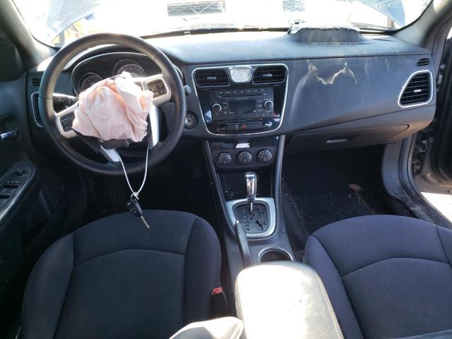 Photo 8 from auction – 2013 CHRYSLER 200 TOURIN with VIN 1C3CCBBB3DN589931