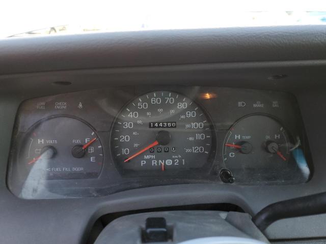 Photo 9 from auction – 2000 MERCURY GRAND MARQ with VIN 2MEFM74W9YX682040