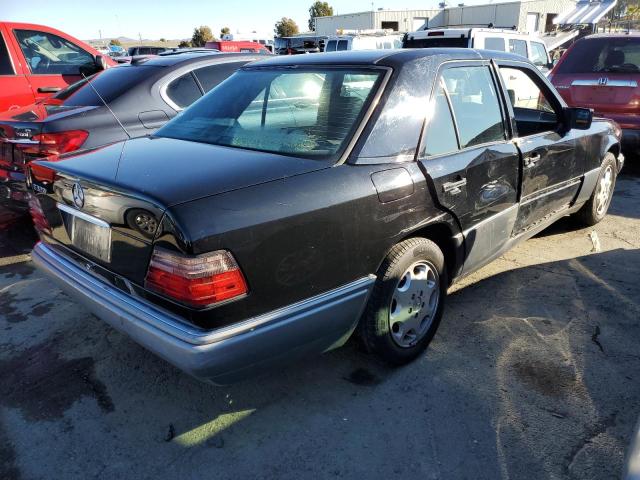 Photo 3 from auction – 1995 MERCEDES-BENZ E 320 BASE with VIN WDBEA32E1SC156111