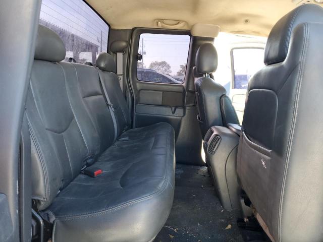 Photo 10 from auction – 2006 CHEVROLET SILVERADO with VIN 1GCHC29U26E152112
