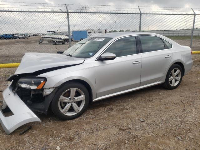 VOLKSWAGEN PASSAT SE 2012 with VIN 1VWBH7A30CC085750 - Photo from auction