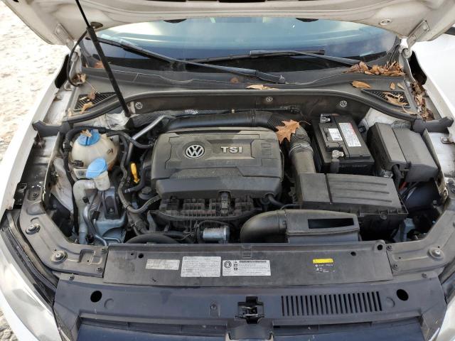 Photo 11 from auction – 2015 VOLKSWAGEN PASSAT S with VIN 1VWAS7A34FC108531