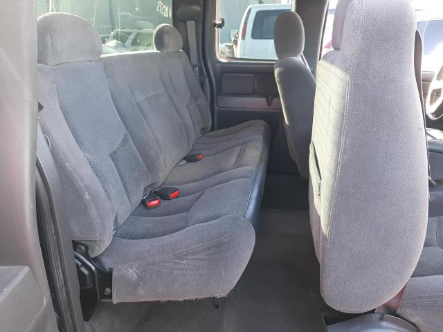 Photo 10 from auction – 2005 CHEVROLET SILVERADO with VIN 2GCEC19V251259473