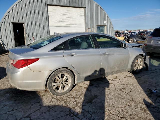 Photo 3 from auction – 2011 HYUNDAI SONATA GLS with VIN 5NPEB4AC9BH041197