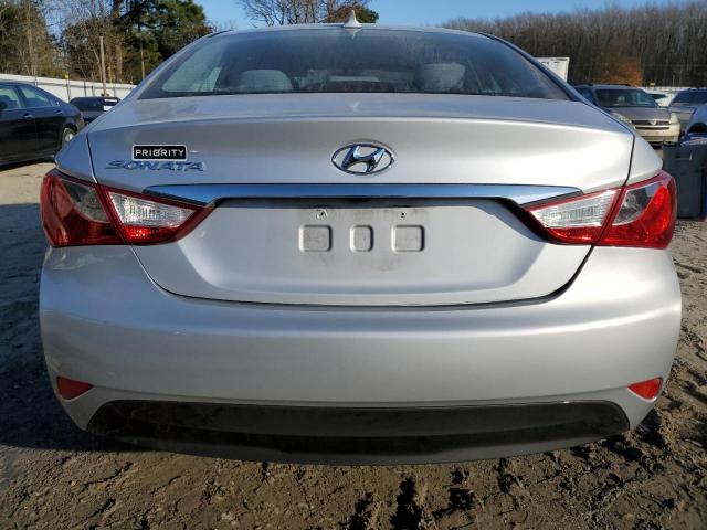 Photo 6 from auction – 2014 HYUNDAI SONATA GLS with VIN 5NPEB4AC1EH902649