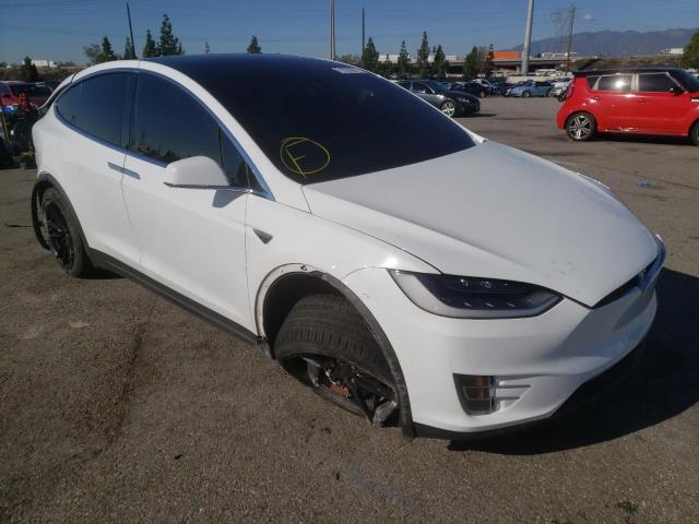 Photo 4 from auction – 2016 TESLA MODEL X with VIN 5YJXCBE27GF013304