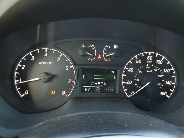 Photo 9 from auction – 2015 NISSAN SENTRA S with VIN 3N1AB7AP0FY265702