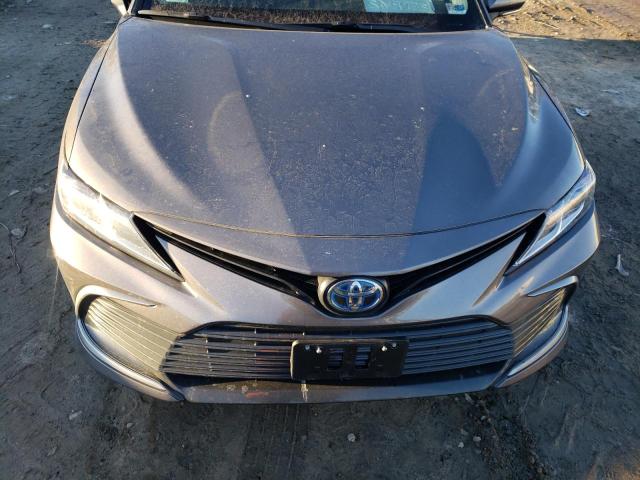 Photo 11 from auction – 2022 TOYOTA CAMRY LE with VIN 4T1C31AK5NU588743
