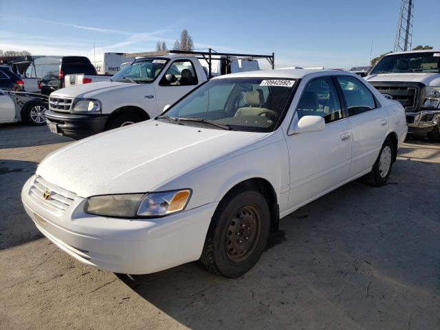 TOYOTA CAMRY 1997 with VIN 4T1BG22K5VU820259 - Photo from auction